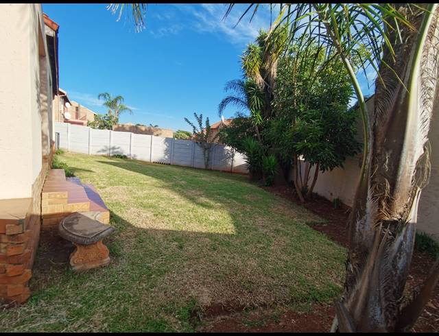 2 BEDROOM HOUSE FOR SALE IN FAERIE GLEN
